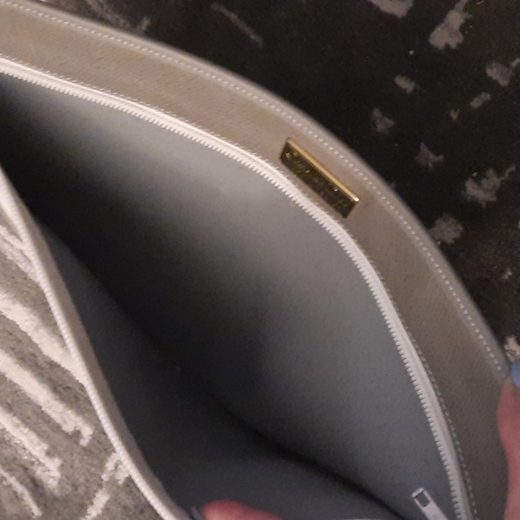 DIOR Pouch - Picture 4 of 4